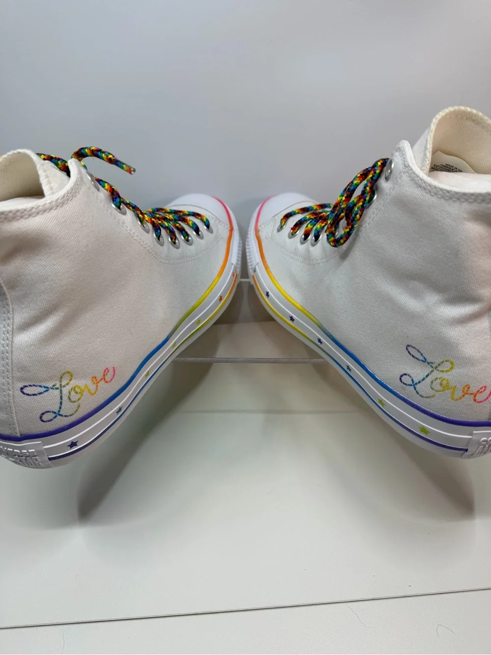 Title: Converse Chuck Taylor All Star Pride High Top Sneakers Men’s 9 Women’s 11